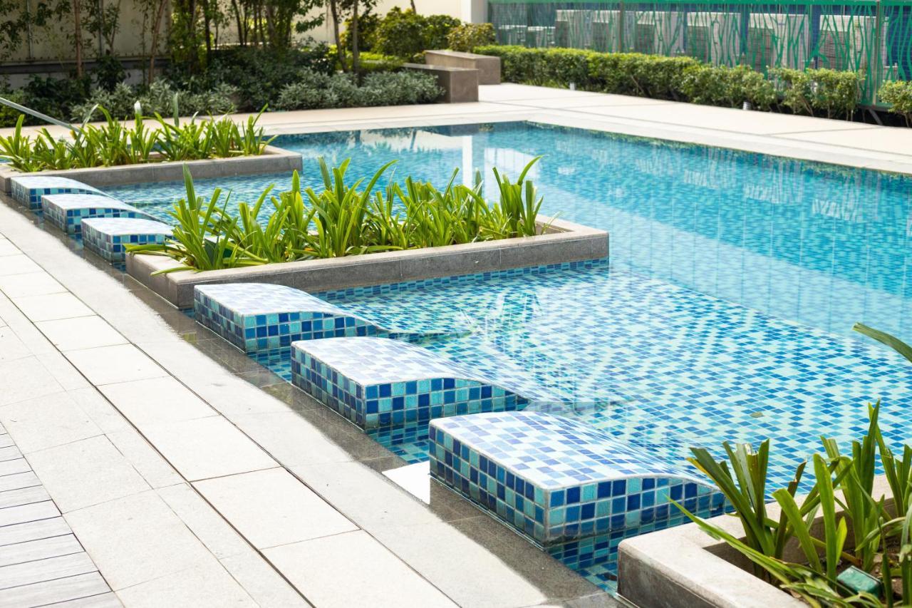 Aparthotel Modern 1Br In Uptown Bgc Taguig Zewnętrze zdjęcie