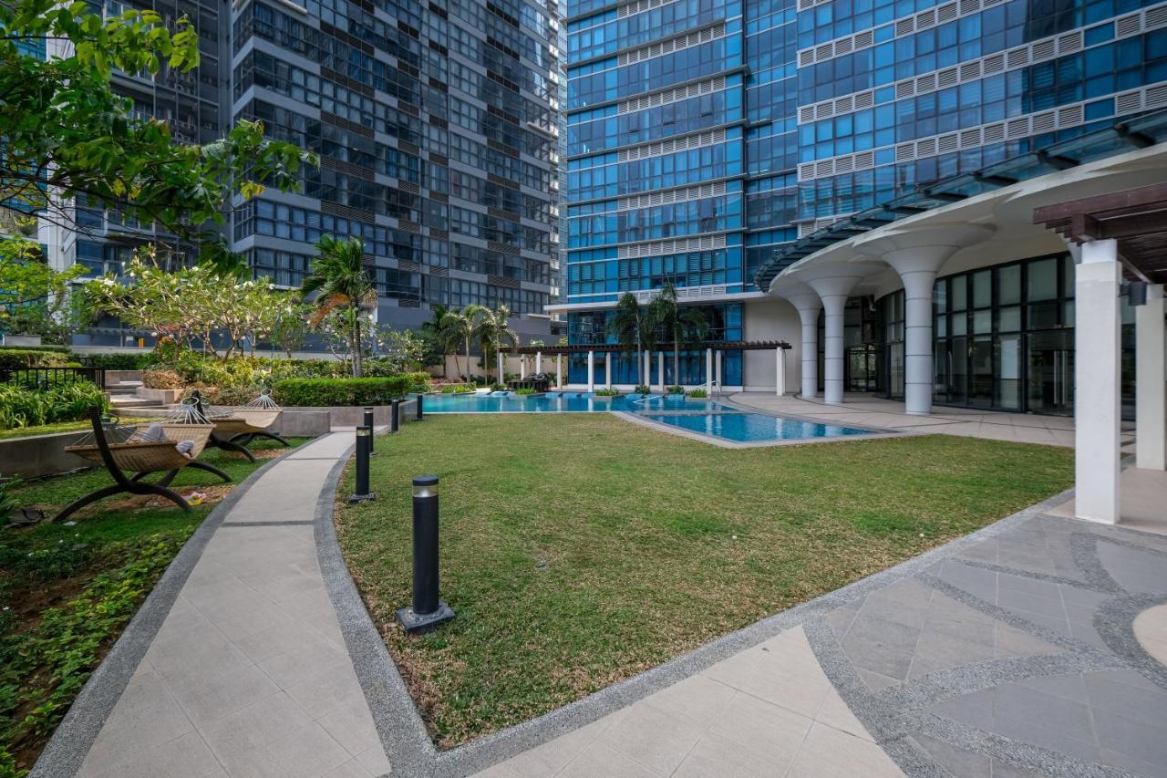 Aparthotel Modern 1Br In Uptown Bgc Taguig Zewnętrze zdjęcie