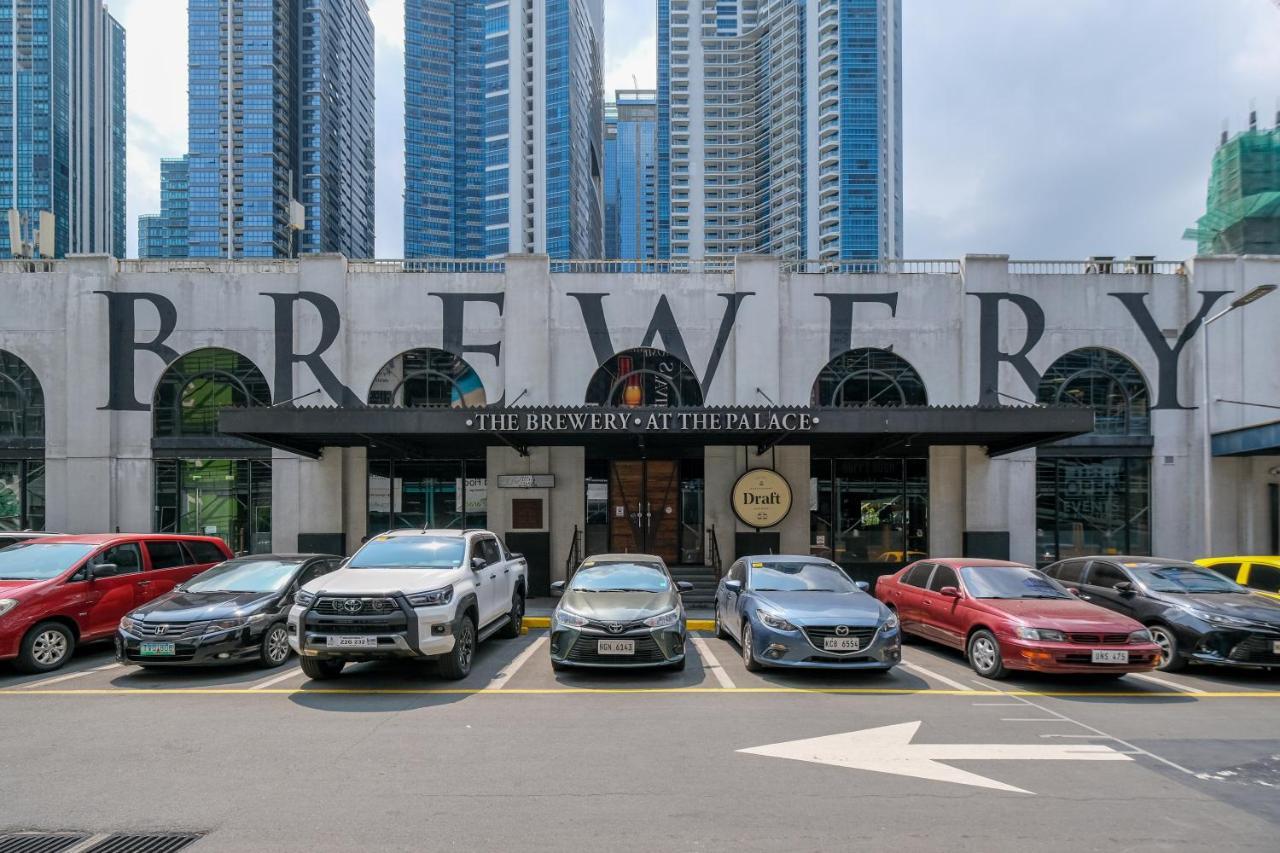 Aparthotel Modern 1Br In Uptown Bgc Taguig Zewnętrze zdjęcie
