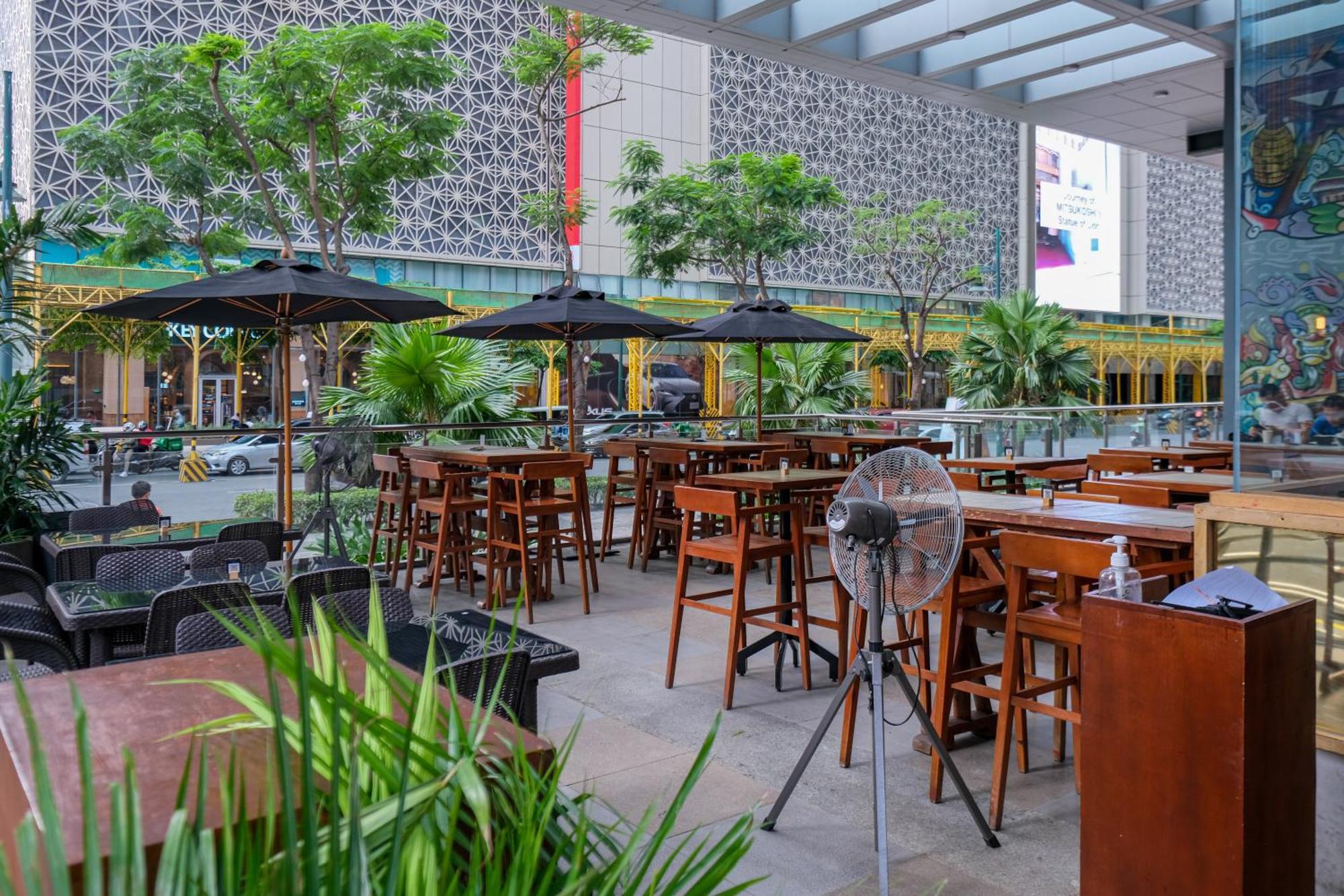 Aparthotel Modern 1Br In Uptown Bgc Taguig Zewnętrze zdjęcie